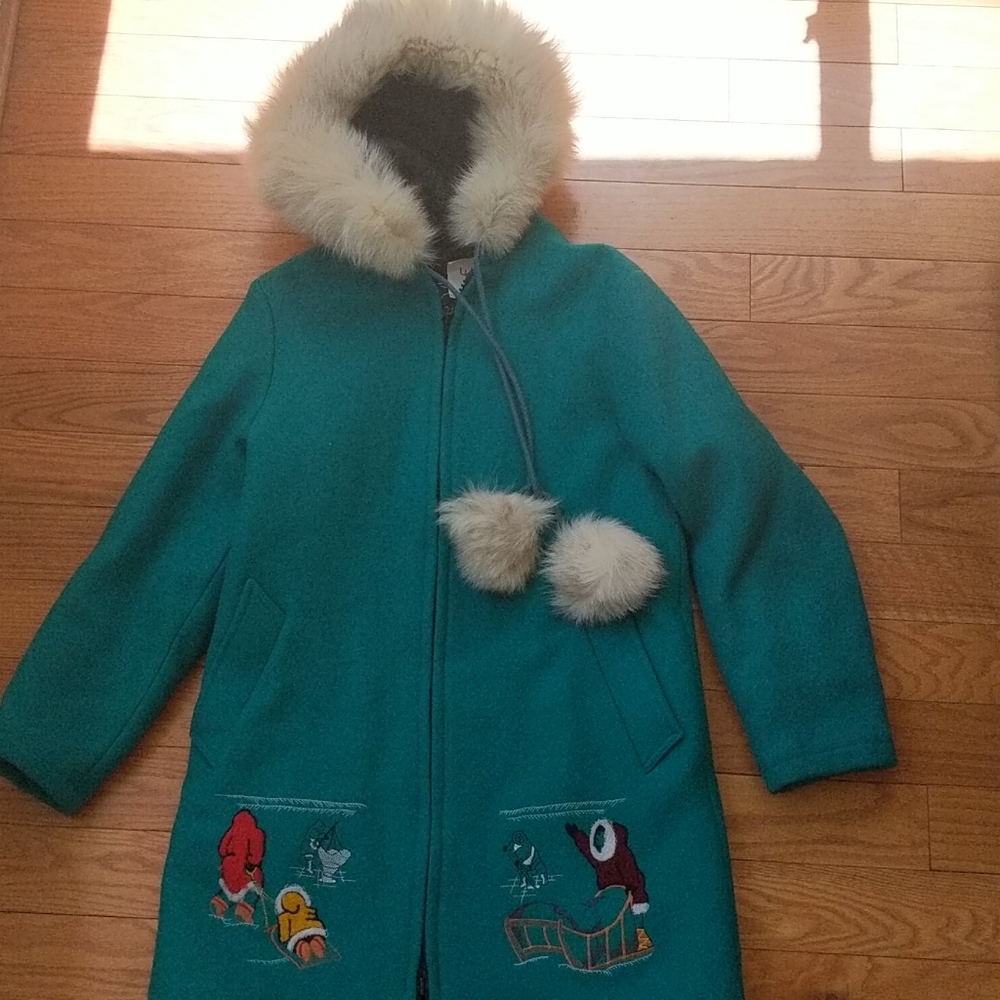 Hooded winter coat